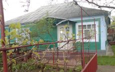 продам дом в г. Атаки (г. Отачь) Окницкого района Молдовы на границе с Украиной