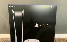 Sony PlayStation 5 Console Blu-Ray/Digital Edition 825Gb
